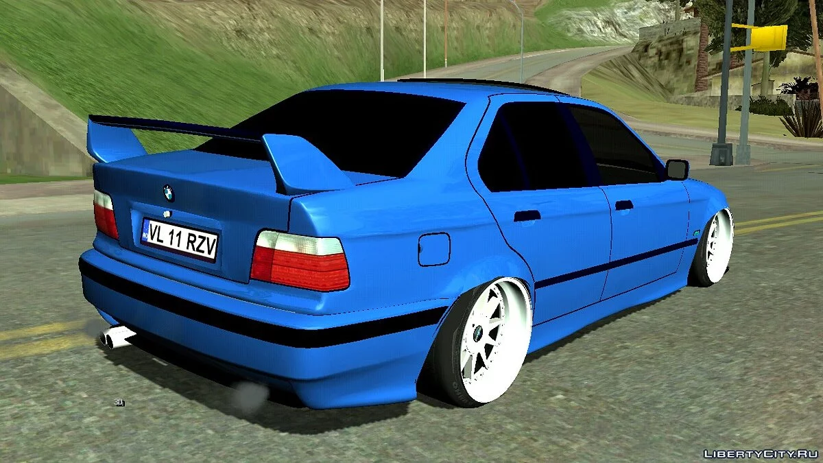 BMW E36 Sedan Low / GTA San Andreas (iOS, Android)